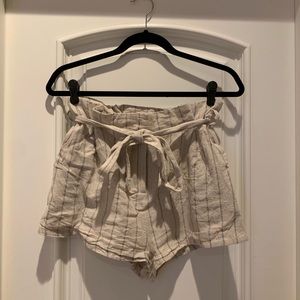 [LIKE 🆕] Irene’s Story: Striped Beach Shorts